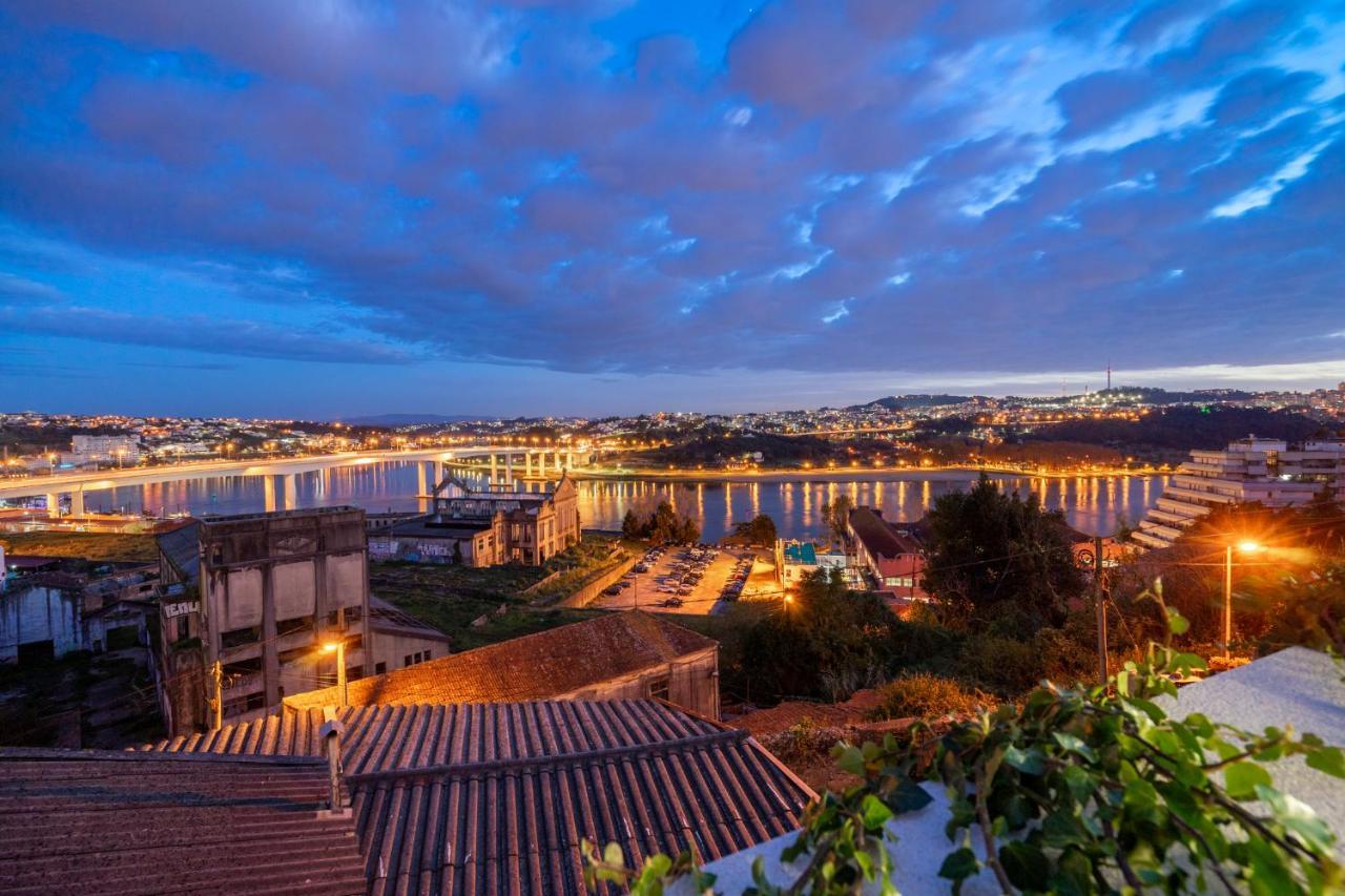 Whome Riverside View Premium Apartment W/ Ac & Terrace Porto Exterior foto